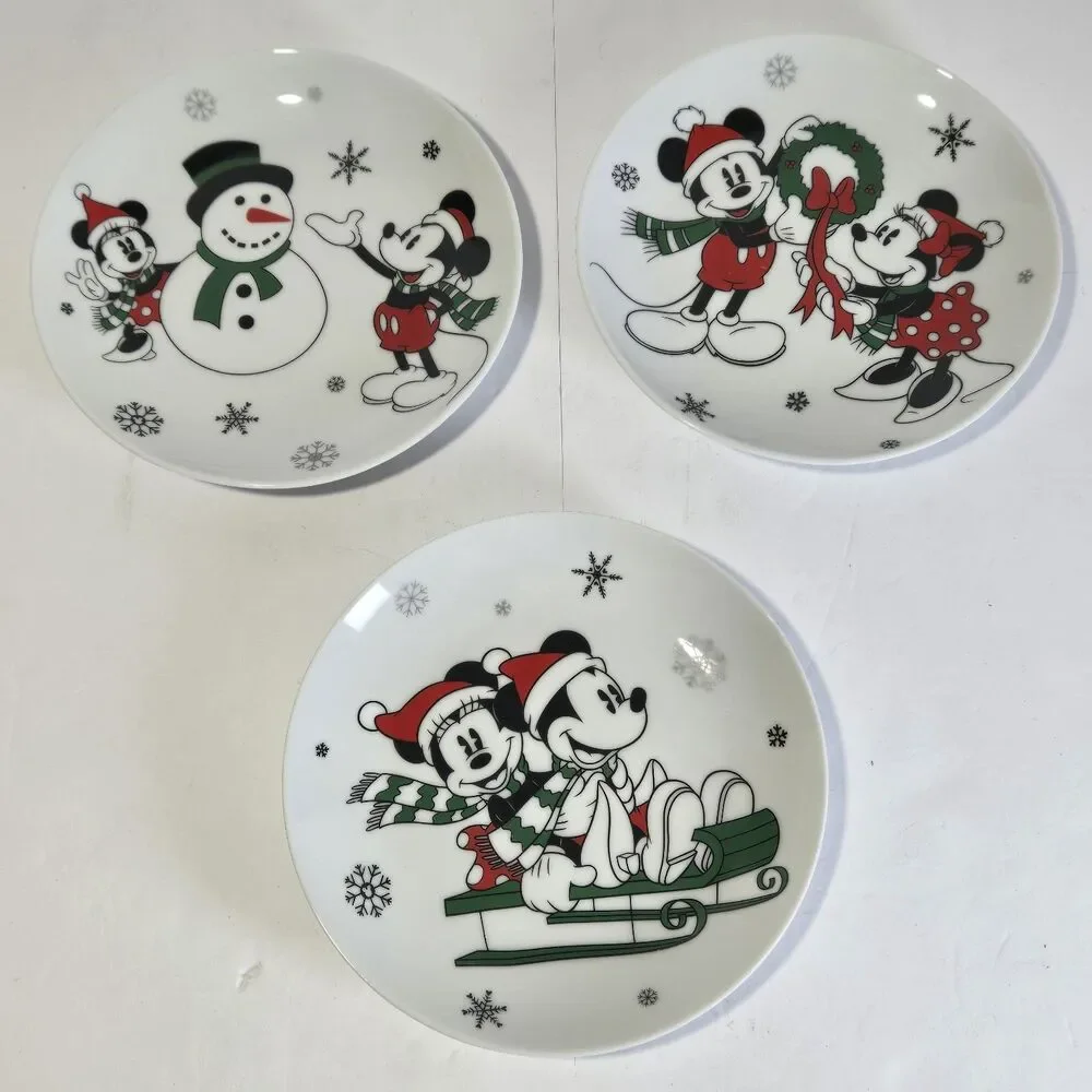 Disney Mickey Christmas Plates Set of 3 Snowman Wreath Sled Ceramic ~8